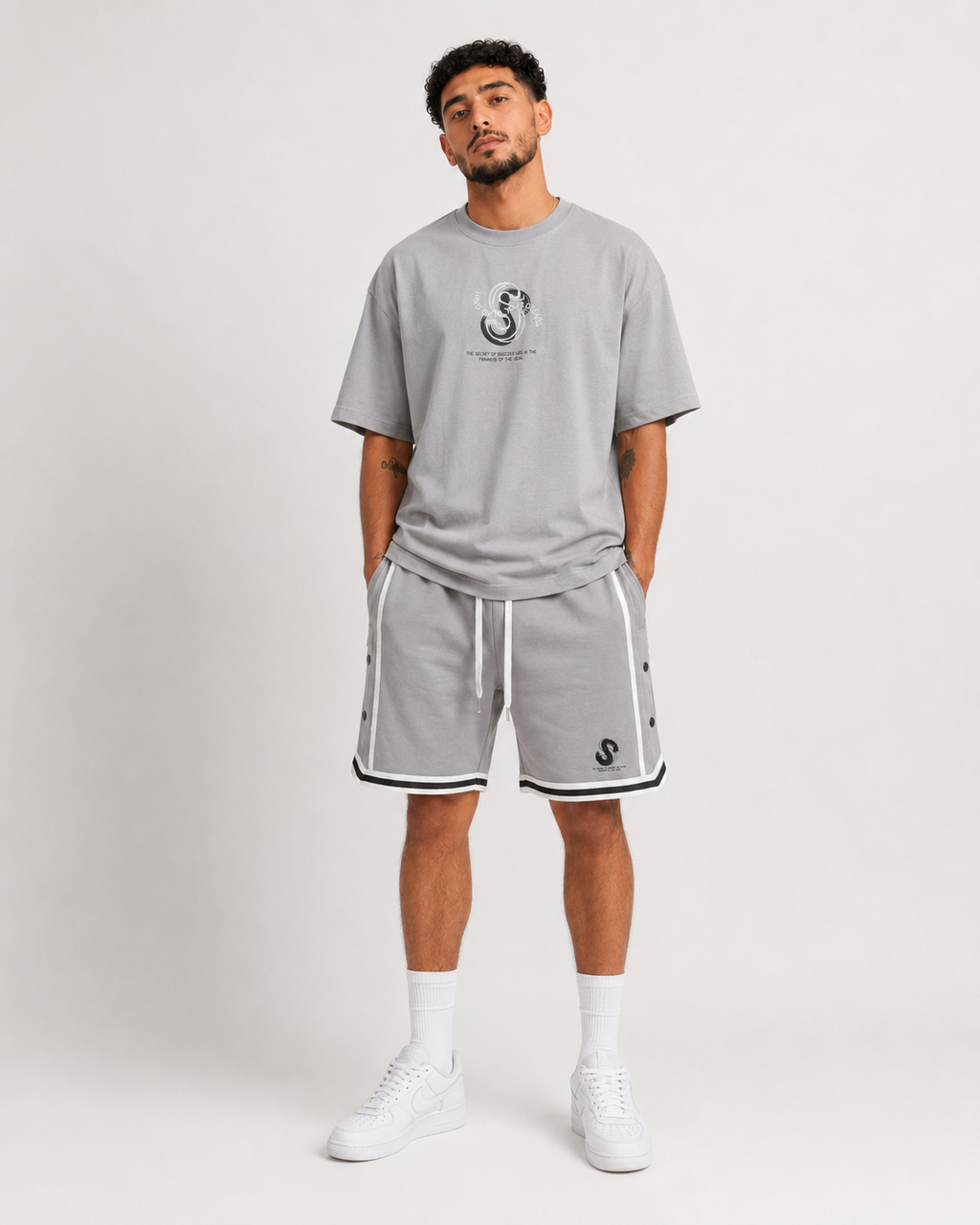 Ensemble Secret Success Gris